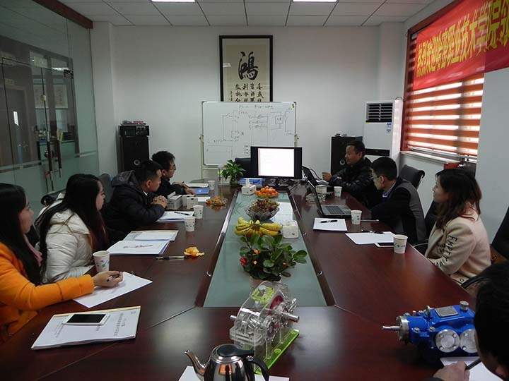 哈密職業(yè)學院來我公司參觀